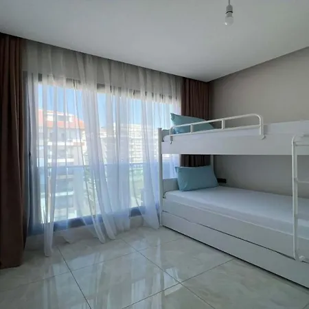 아파트 Panorama Loft Kestel *